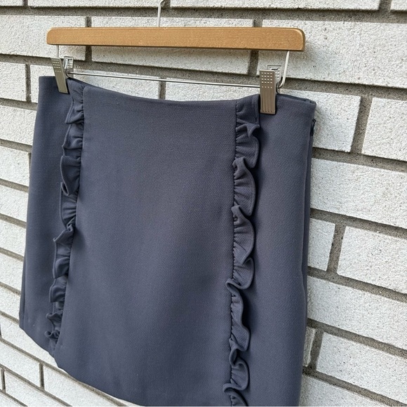LOFT Dove Grey Ruffle Stretch Lined Pencil Skirt - Picture 3 of 12